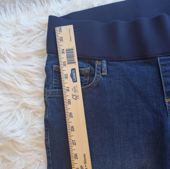 Sold - Picture 5 of 7